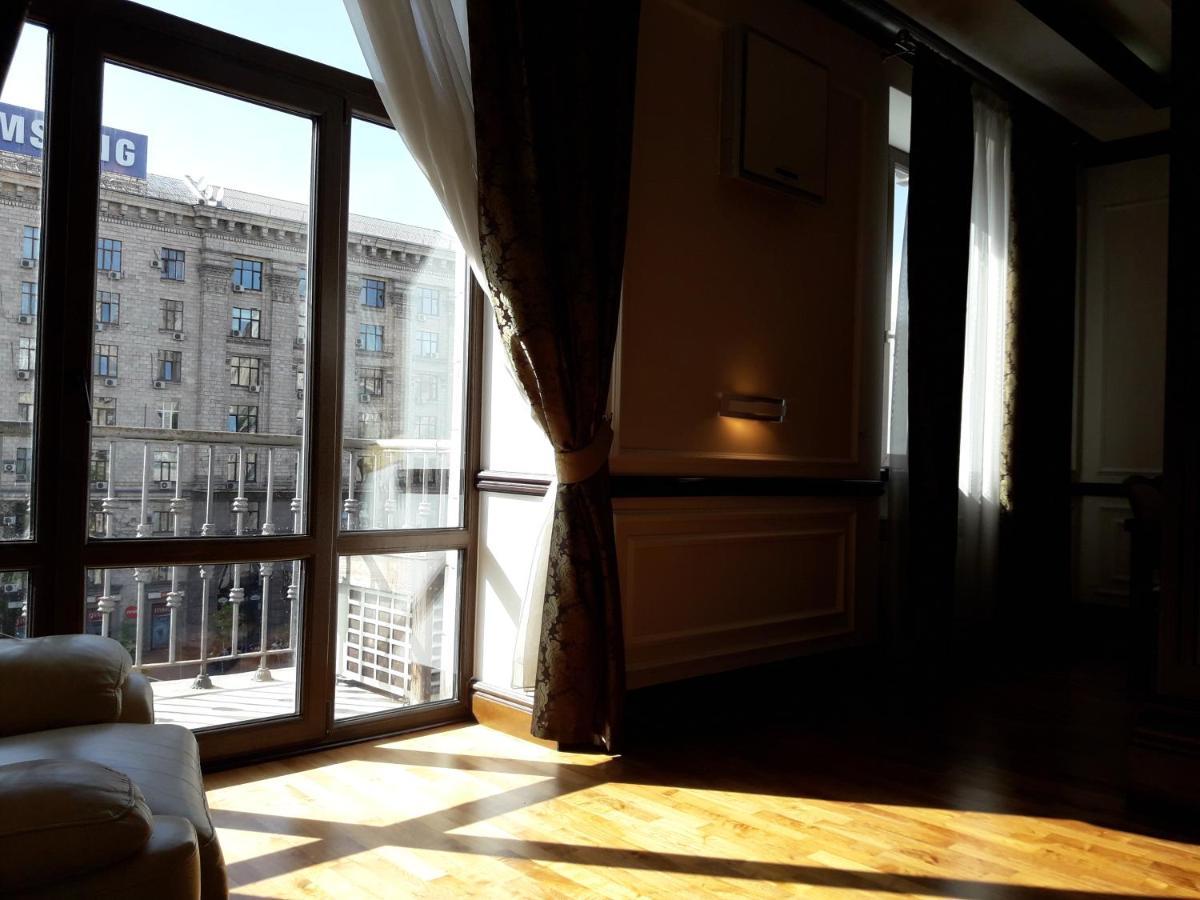 Vip Apartment. Kreshatik, Maidan Nezavisimosti. Kiev Dış mekan fotoğraf