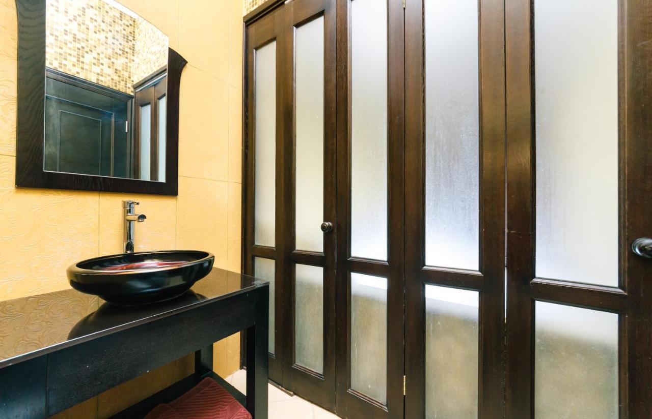 Vip Apartment. Kreshatik, Maidan Nezavisimosti. Kiev Dış mekan fotoğraf