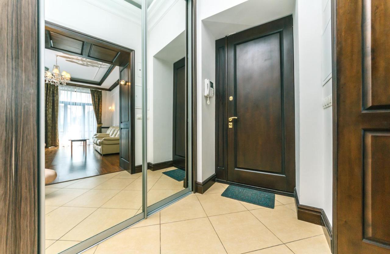 Vip Apartment. Kreshatik, Maidan Nezavisimosti. Kiev Dış mekan fotoğraf
