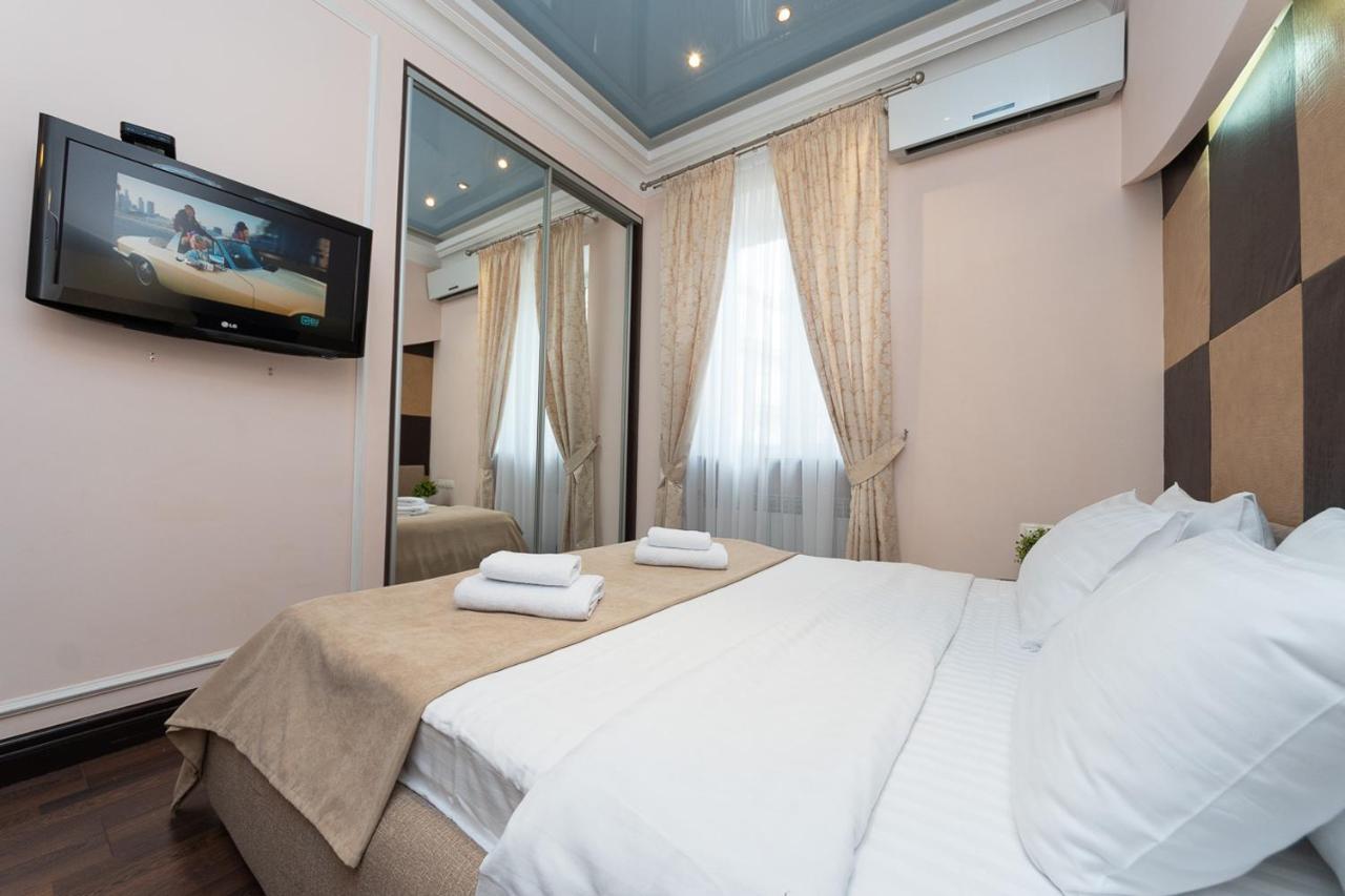 Vip Apartment. Kreshatik, Maidan Nezavisimosti. Kiev Dış mekan fotoğraf